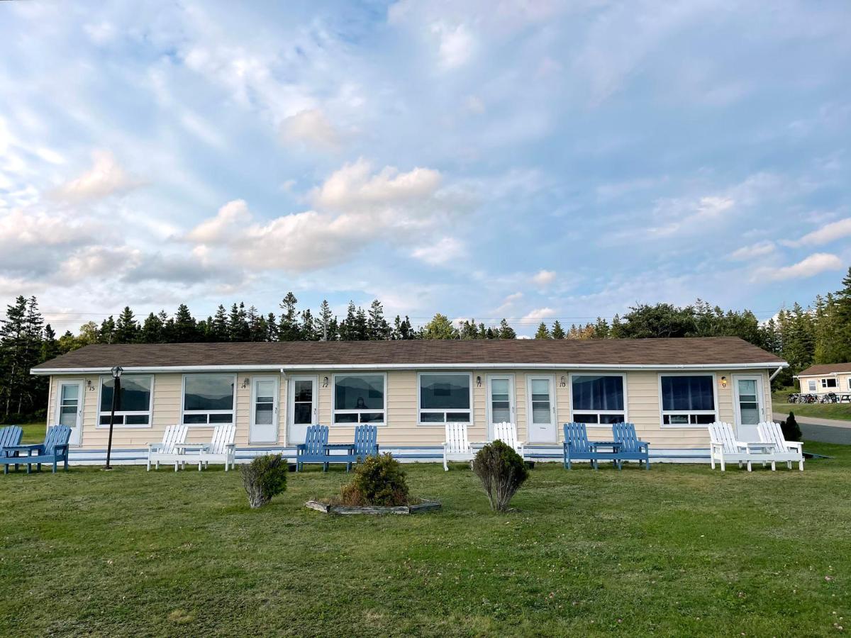 Sea Breeze Motel インゴニッシュ エクステリア 写真